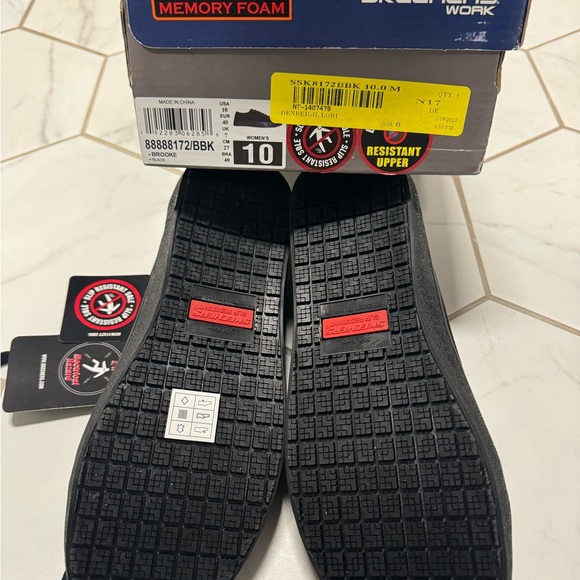 Sketchers Work Relaxed Fit: Sudler SR Size 10. NWT - Picture 4 of 5